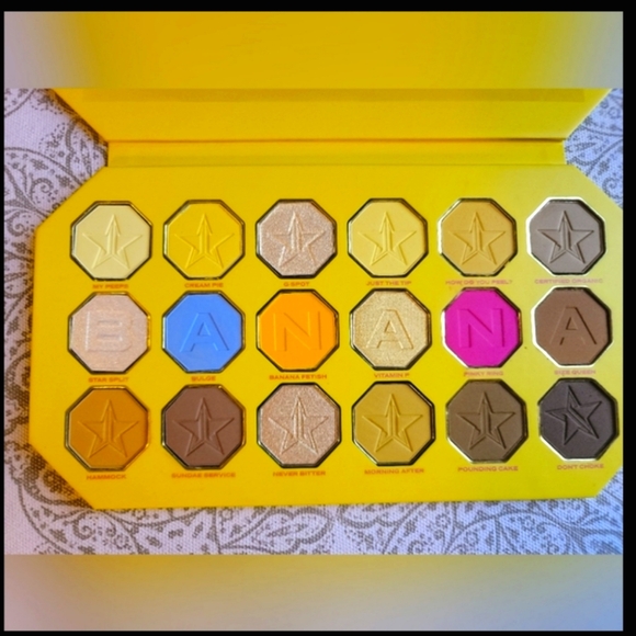 Jeffree Star Banana Fetish Palette - Picture 2 of 2